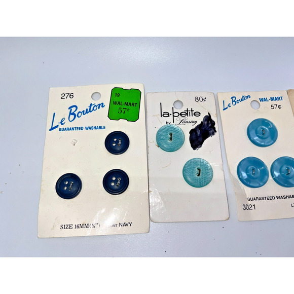 Vintage Buttons Carded Le Bouton Streamline Shades of Blue buttons Navy Pearl - Picture 7 of 10